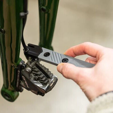 Wolf Tooth Components 8 Bit Lever Kit one folding tool