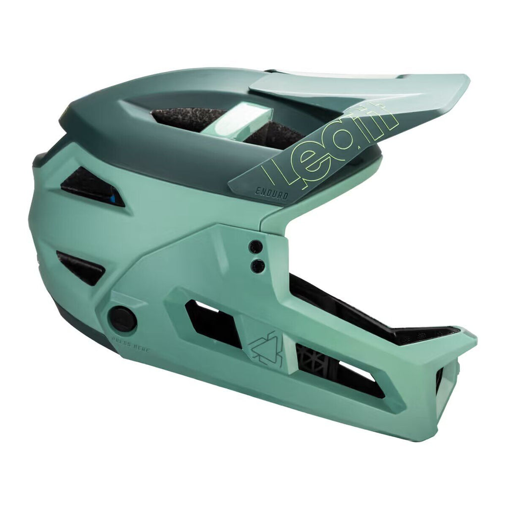 Leatt MTB 3.0 Enduro helmet