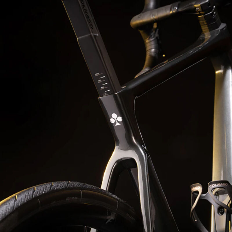 Colnago V4 Shimano ultegra R8170 Di2 Disc + Vision SC45  2025
