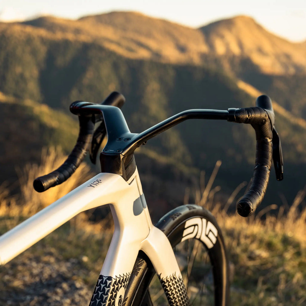 Colnago Y1RS Shimano Dura Ace Di2 + Shimano Dura Ace C50 Whr9270