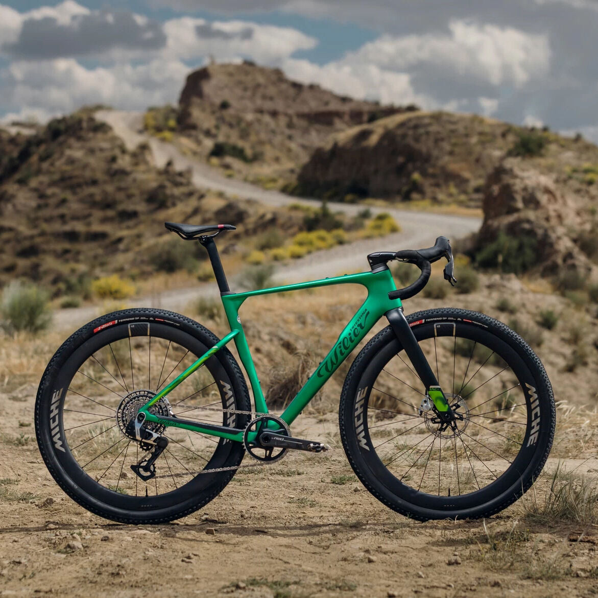 Wilier Triestina Rave Slr ID2 Force Xplr + Miche Graff Aero 48