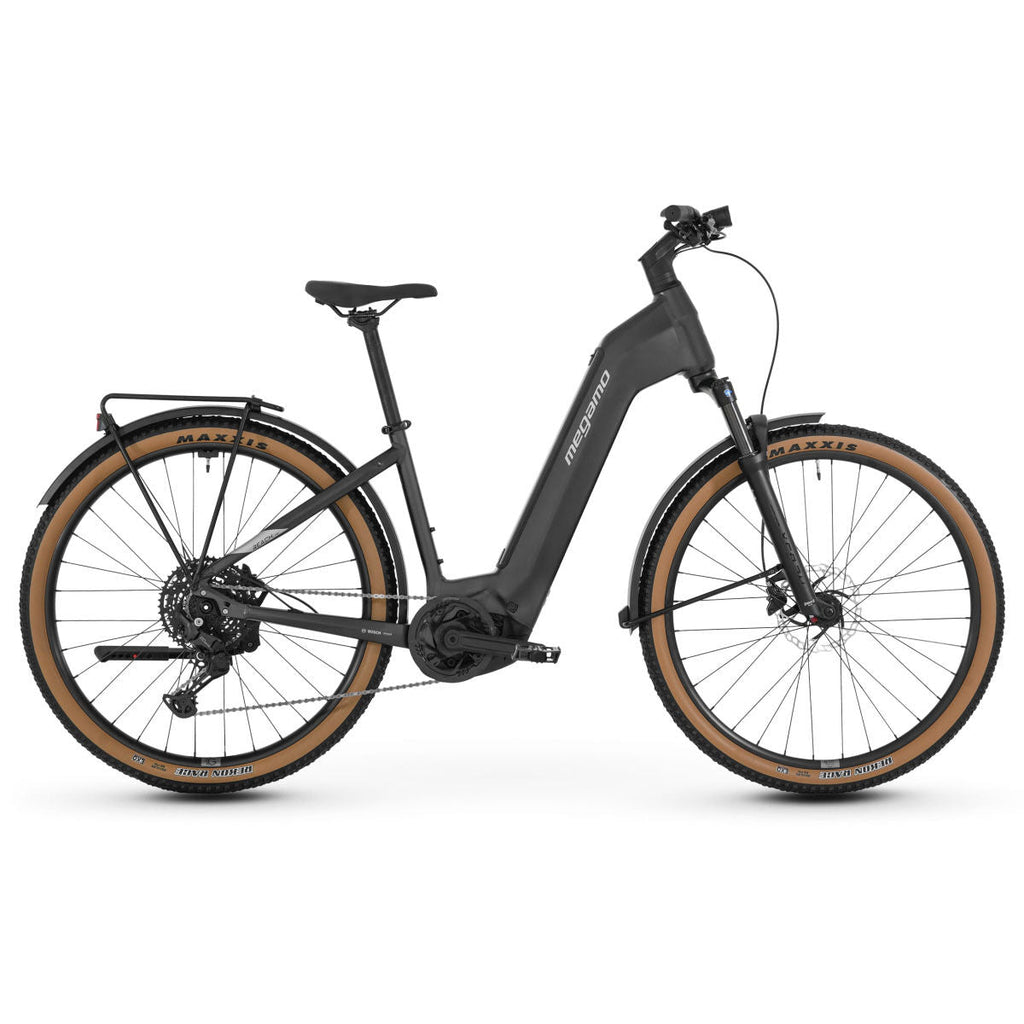 Megamo Reach Low 10 Equipped 2026