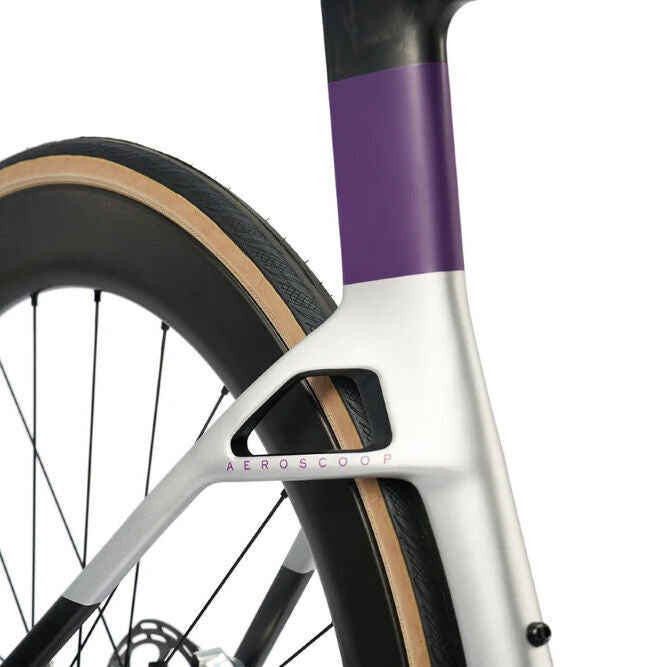 Cinelli Aeroscoop Shimano Ultegra Di2 12s + Fulcrum Wind 57  2026